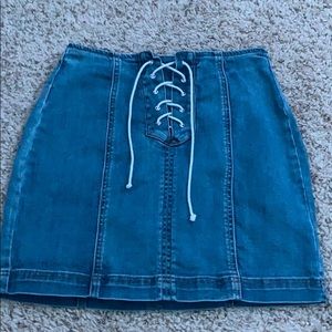 Tie denim skirt